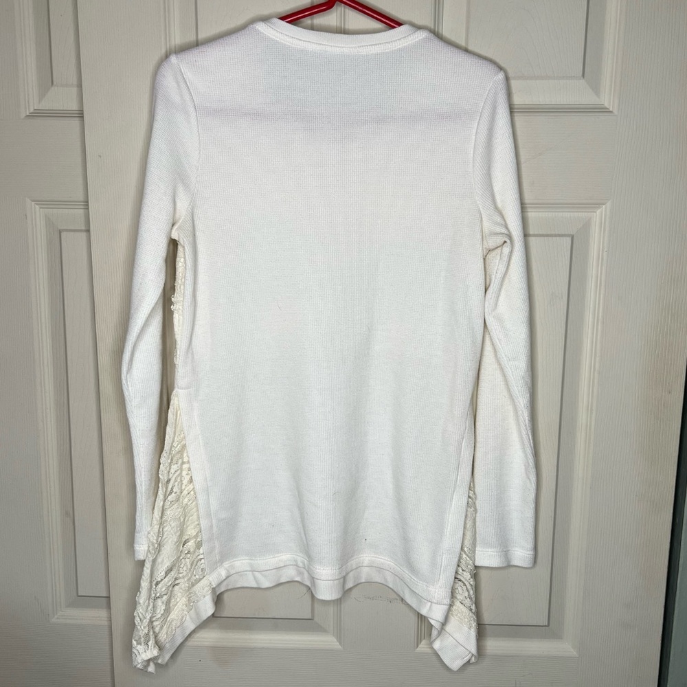 LOGO Lori Goldstein Boho Lace Top - Picture 3 of 4
